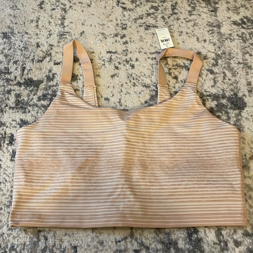 Aerie Offline Women’s Sports bra SZ M NWT